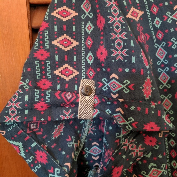 Aztec pattern blouse - Picture 6 of 8